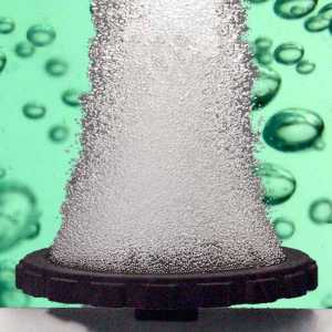 air-bubbler-diffuser-showing-air-bubbles.jpg